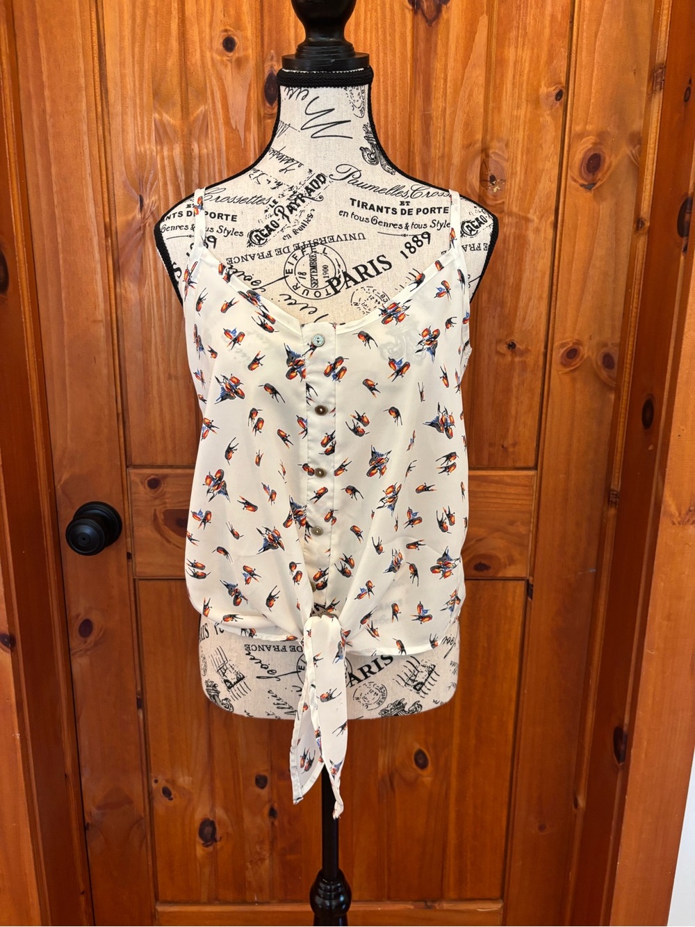 Tie-Front Bird Print Cream Tank Top Size Small